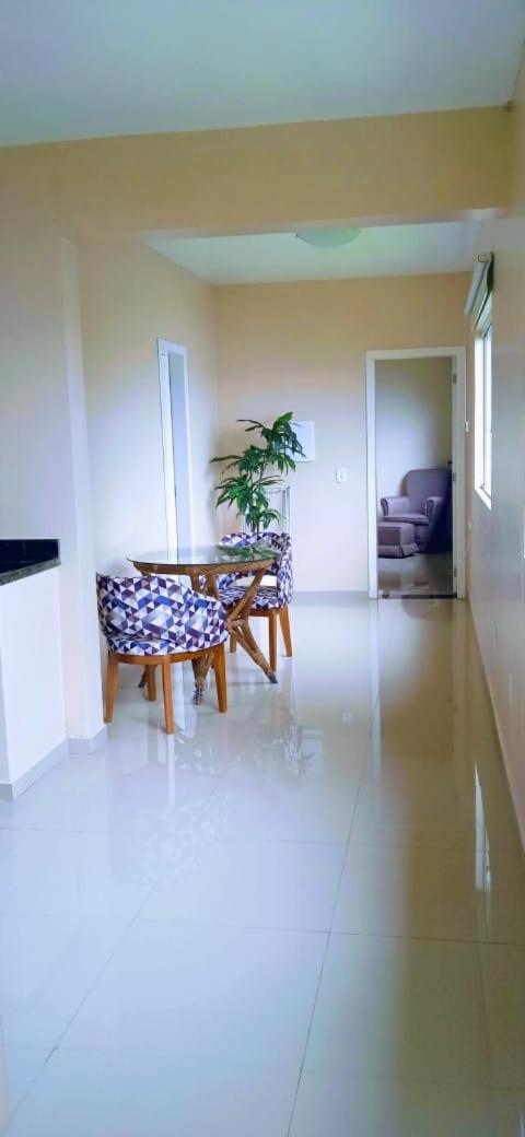 Ocean Green Flats Ангра-дус-Рейс Номер фото